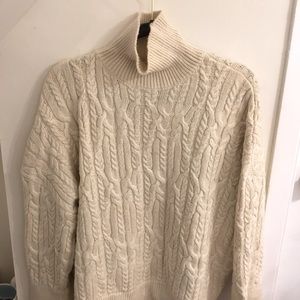 Over sized knit sweater